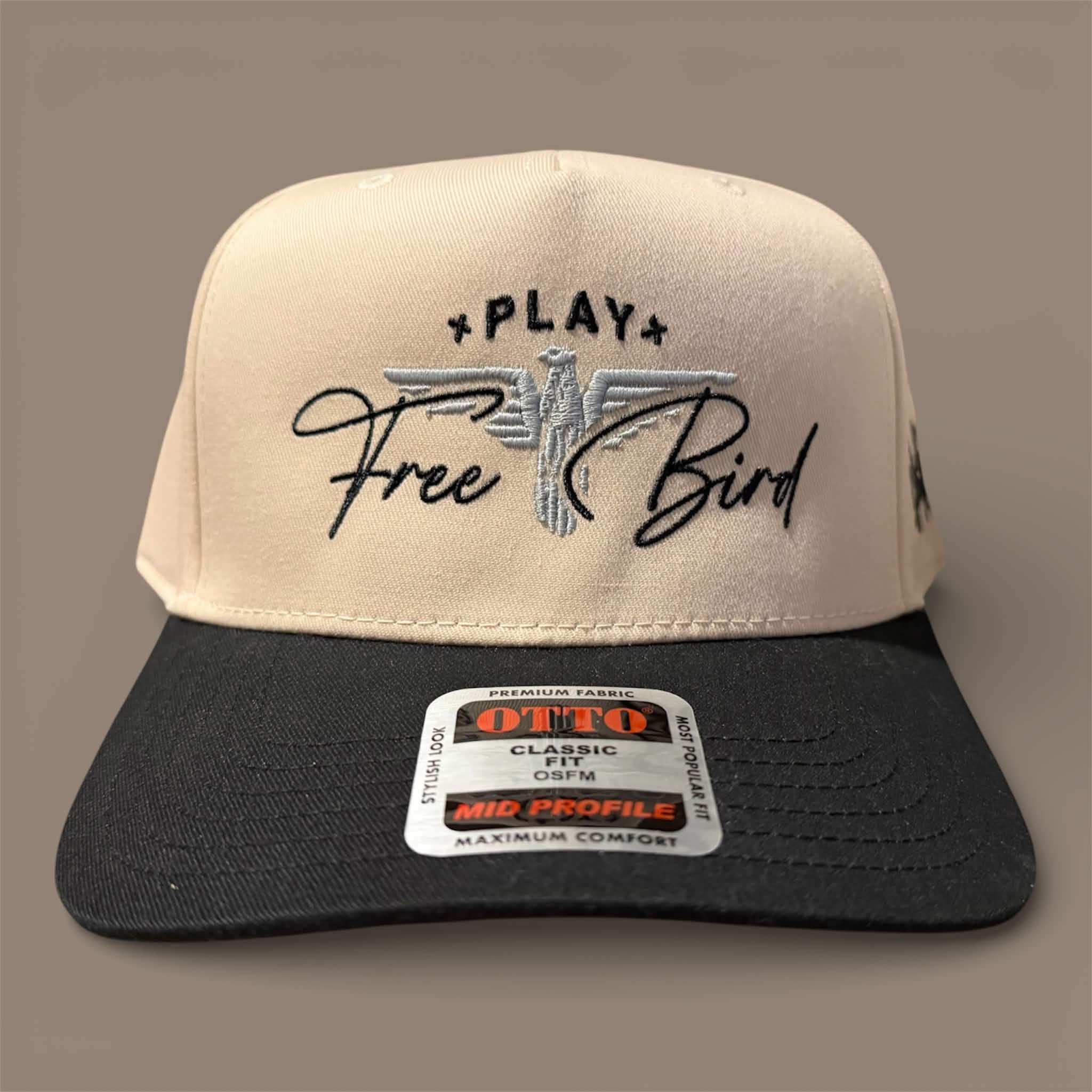 Play Free Bird Hat